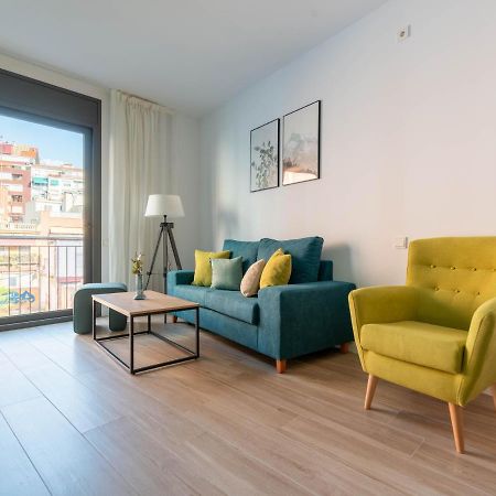 Limehome Barcelona Carrer De Besalu 90 - Estancia Temporal Buitenkant foto