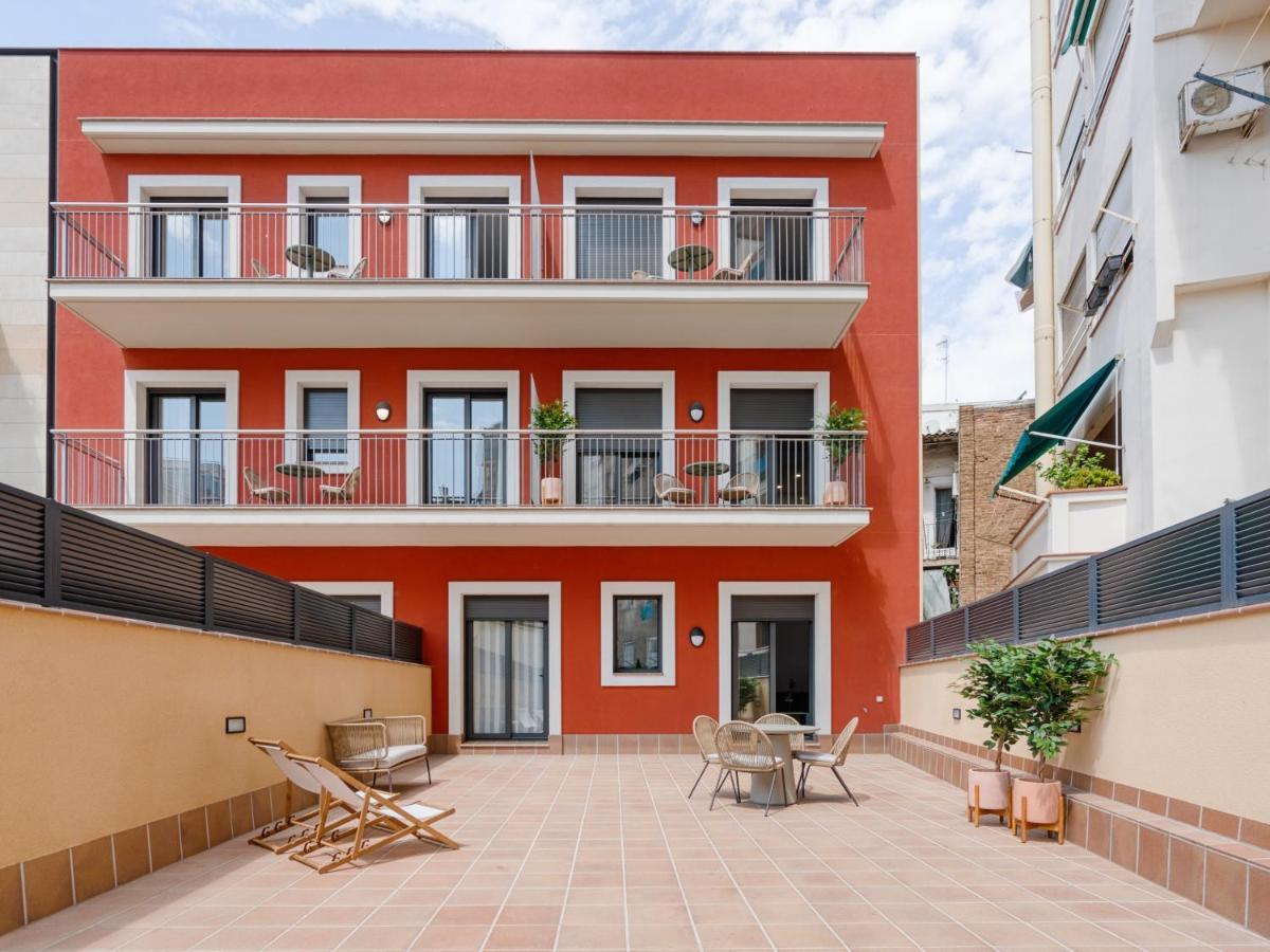 Limehome Barcelona Carrer De Besalu 90 - Estancia Temporal Buitenkant foto